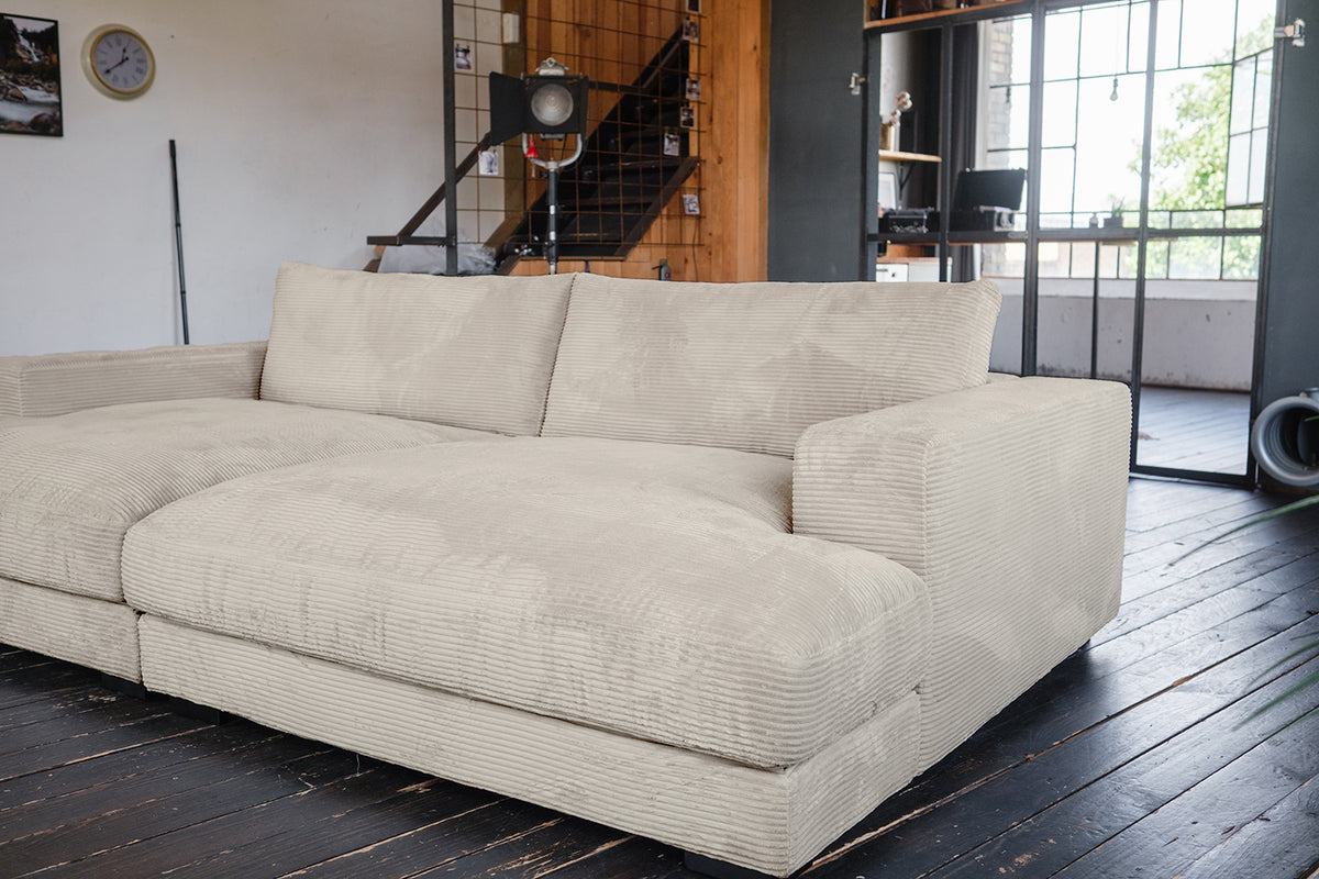 KAWOLA Big Sofa MADELINE Cord cremeweiß mit Hocker und 4 Zierkissen