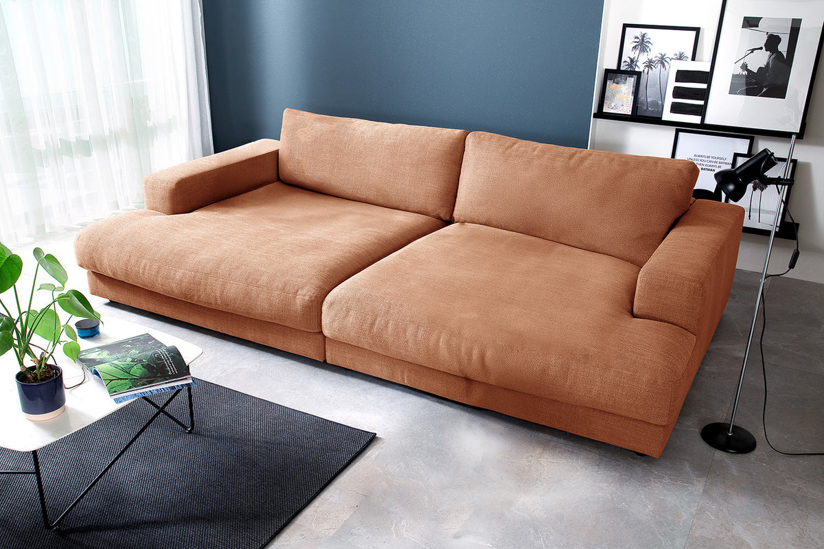 KAWOLA Big Sofa MADELINE Stoff cognac, 290 x 190, ohne Holztablett
