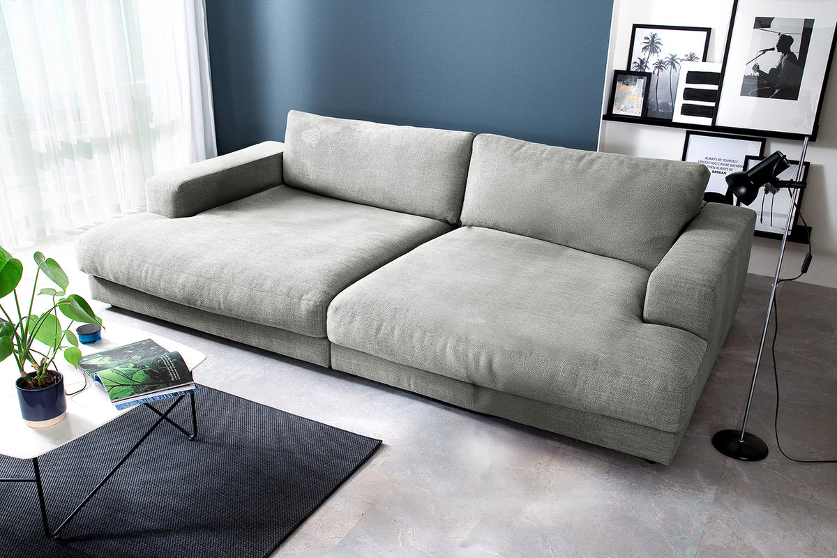 KAWOLA Big Sofa MADELINE Stoff silber, 290 x 190, ohne Holztablett