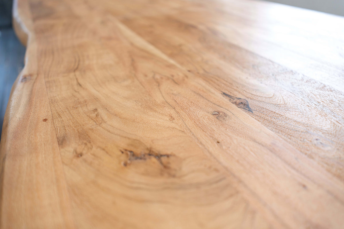 KAWOLA Esstisch SELVA Akazie massiv Natürliche Baumkante