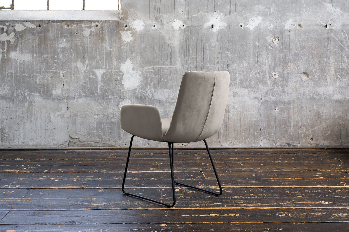 KAWOLA Esszimmerstuhl NEW CHARME Velvet sand