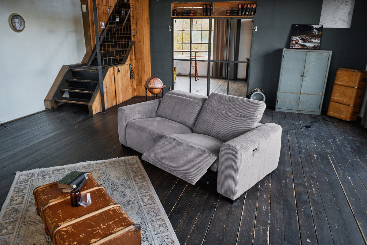 KAWOLA Sofa FINN 3-Sitzer mit Relaxfunktion Cord grau