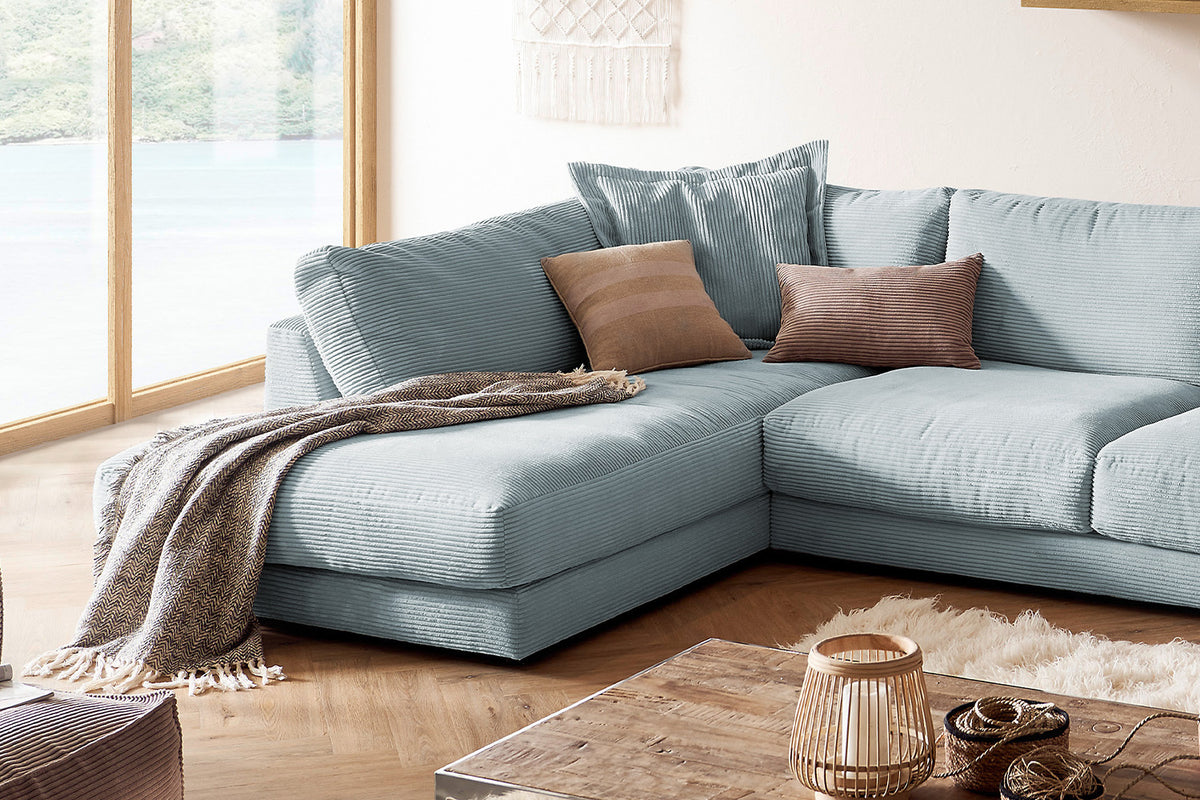 KAWOLA Sofa MADELINE Wohnlandschaft U-Form Cord hellblau