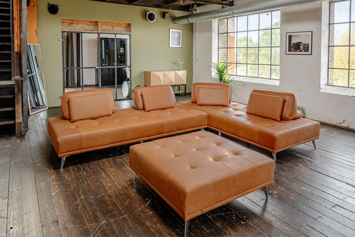 KAWOLA Sofa WIOLO Ecksofa Leder mit Hocker cognac