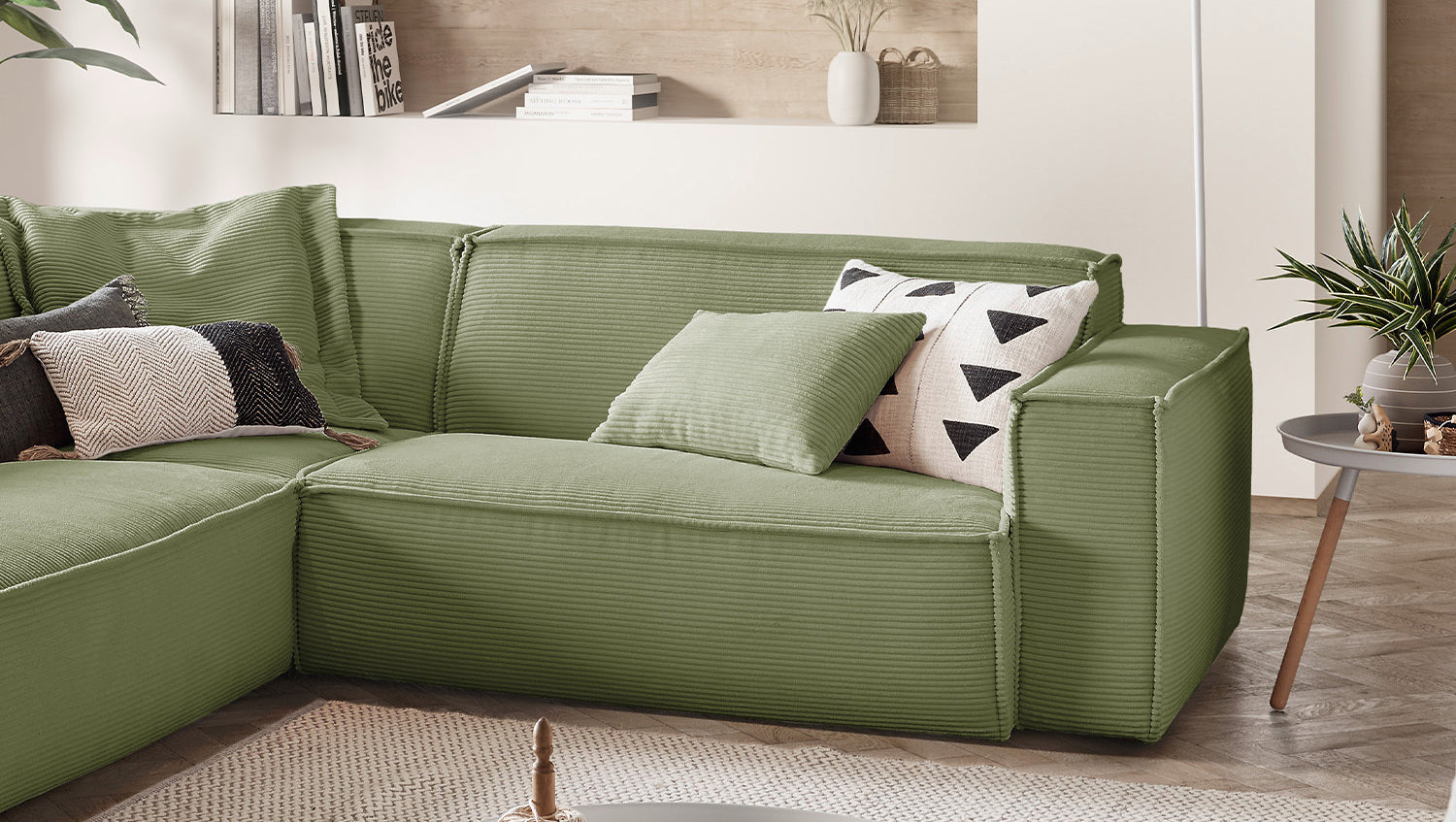 B-Ware KAWOLA Sofa SAMU Ecksofa Cord olivgrün Recamiere links