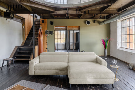 56b6a6ad-84e6-48e8-8614-43c34612b484