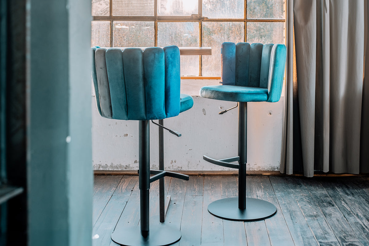 KAWOLA Barhocker JADA Drehstuhl höhenverstellbar Velvet blau