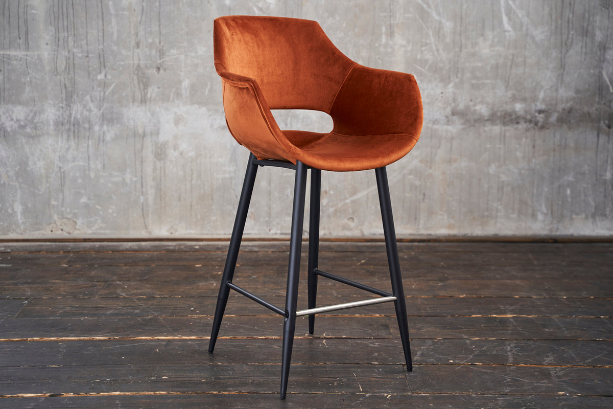 KAWOLA Barhocker ZAJA Barstuhl Sitzhöhe 76 cm Velvet cognac