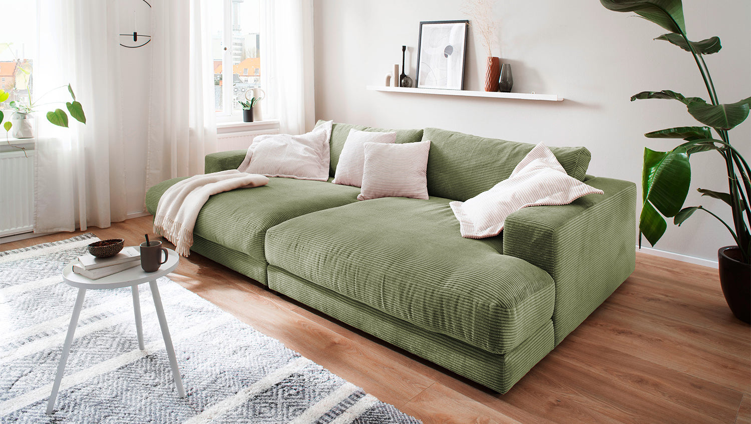 KAWOLA Big Sofa MADELINE Cord olivgrün, 290 x 170, ohne Holztablett