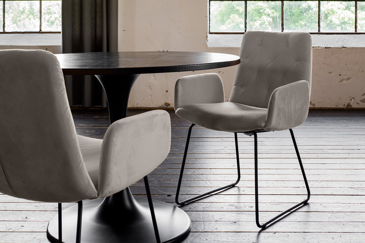 KAWOLA Esszimmerstuhl NEW CHARME Velvet sand