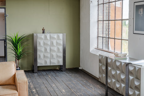 KAWOLA Highboard MARGO 2 Türen Ulme furniert grau Fuß Edelstahl gebürstet