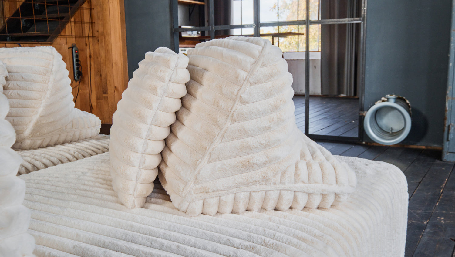 KAWOLA Modulsofa WIOLO SOFT 5 Module 5 Rückenkissen Weicher Breitcord cremeweiß