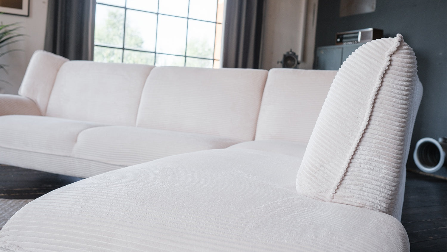 KAWOLA Sofa CALLA Ecksofa Cord cremeweiß Recamiere rechts