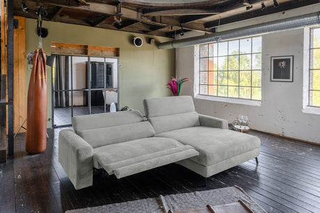 KAWOLA Sofa LAISKA Ecksofa Relaxfunktion teilmotorisch Cord hellgrau