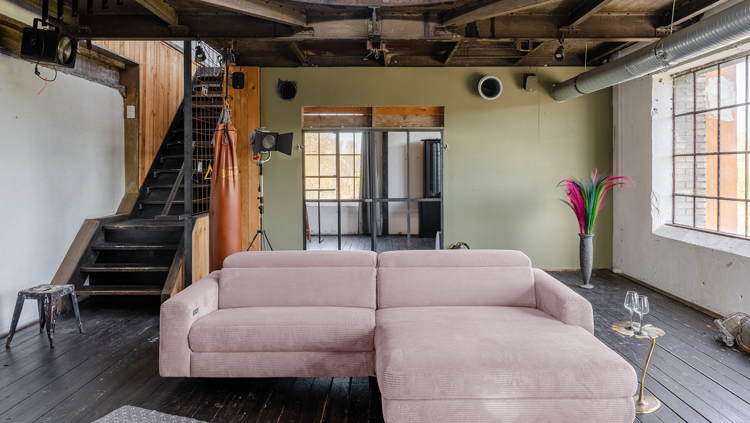KAWOLA Sofa LAISKA Ecksofa Relaxfunktion teilmotorisch Cord rosa