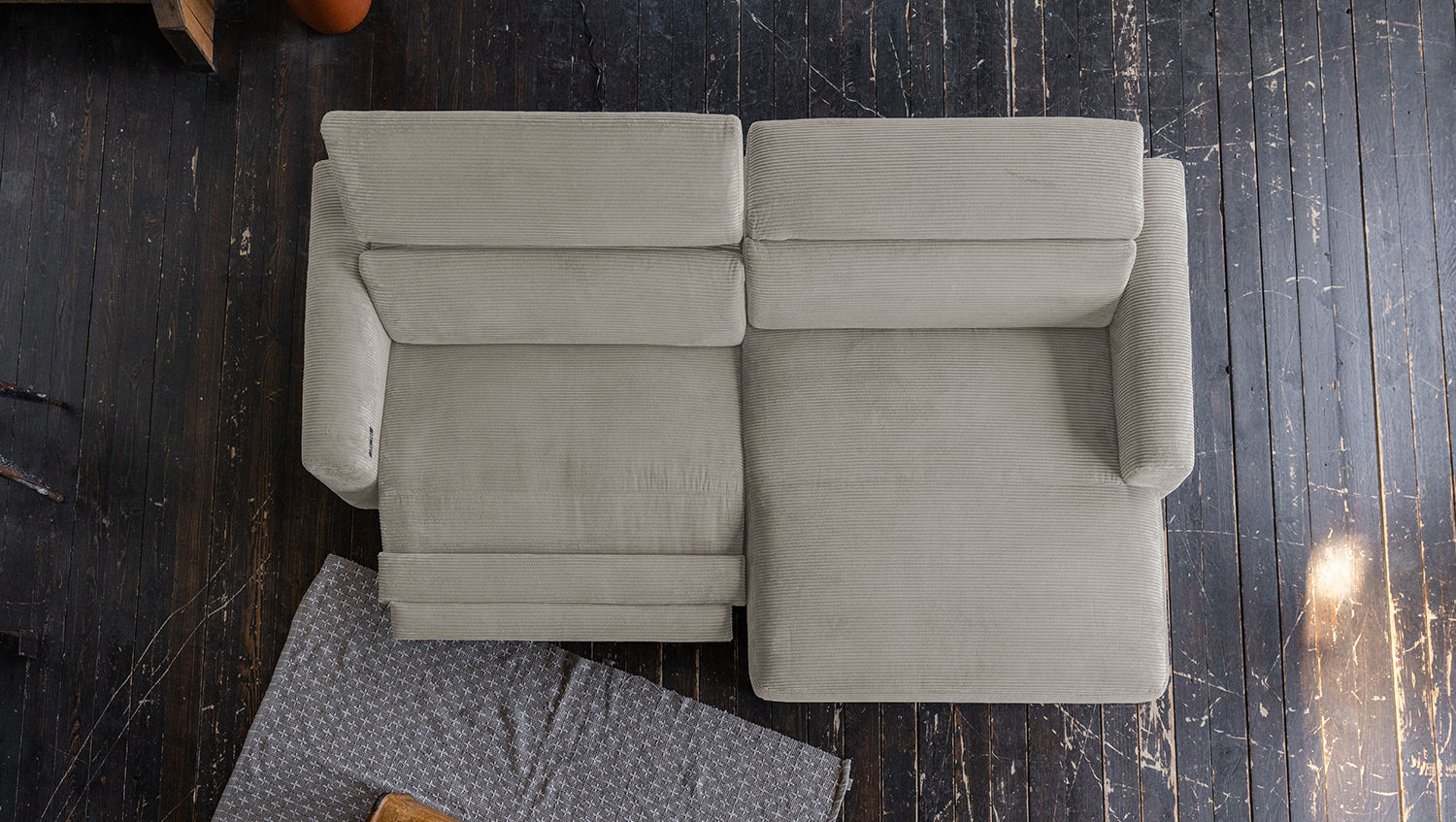 KAWOLA Sofa LAISKA Ecksofa Relaxfunktion teilmotorisch Cord steingrau