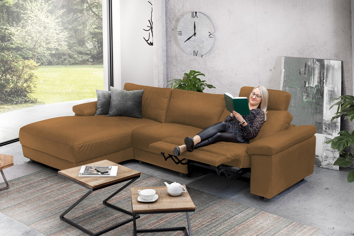 KAWOLA Sofa LOLA Ecksofa Stoff cognac mit motorischer Relaxfunktion