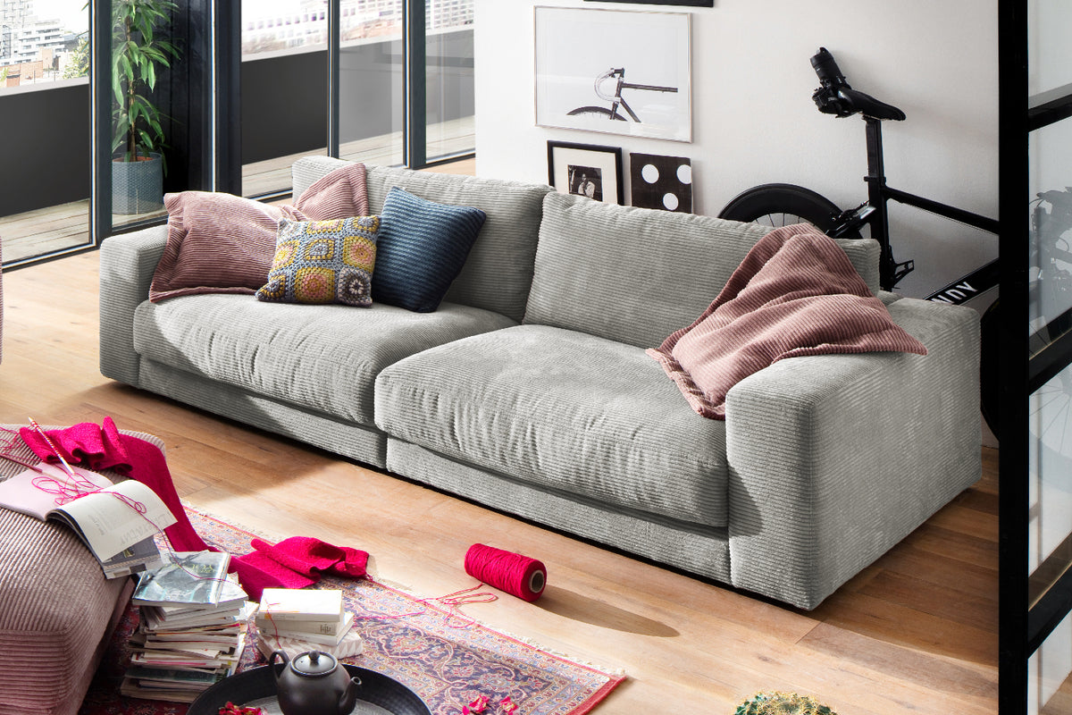 KAWOLA Sofa MADELINE 3-Sitzer Cord hellgrau