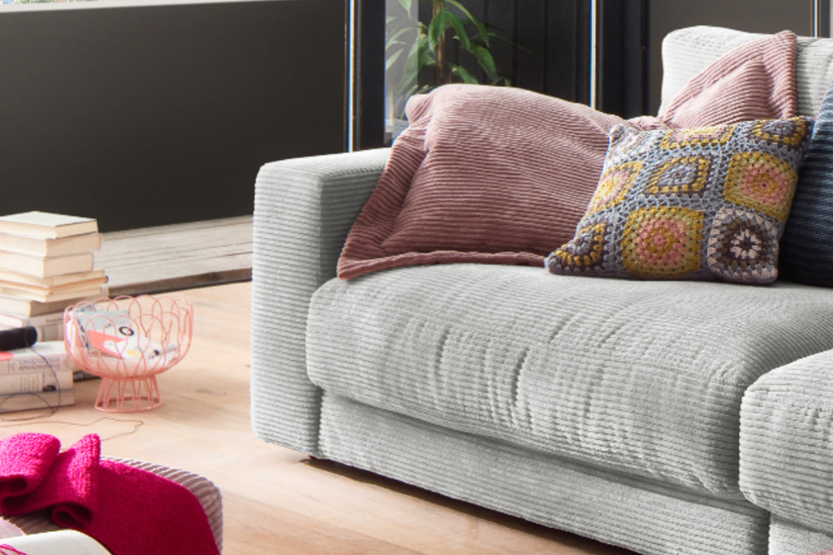 KAWOLA Sofa MADELINE 3-Sitzer Cord hellgrau