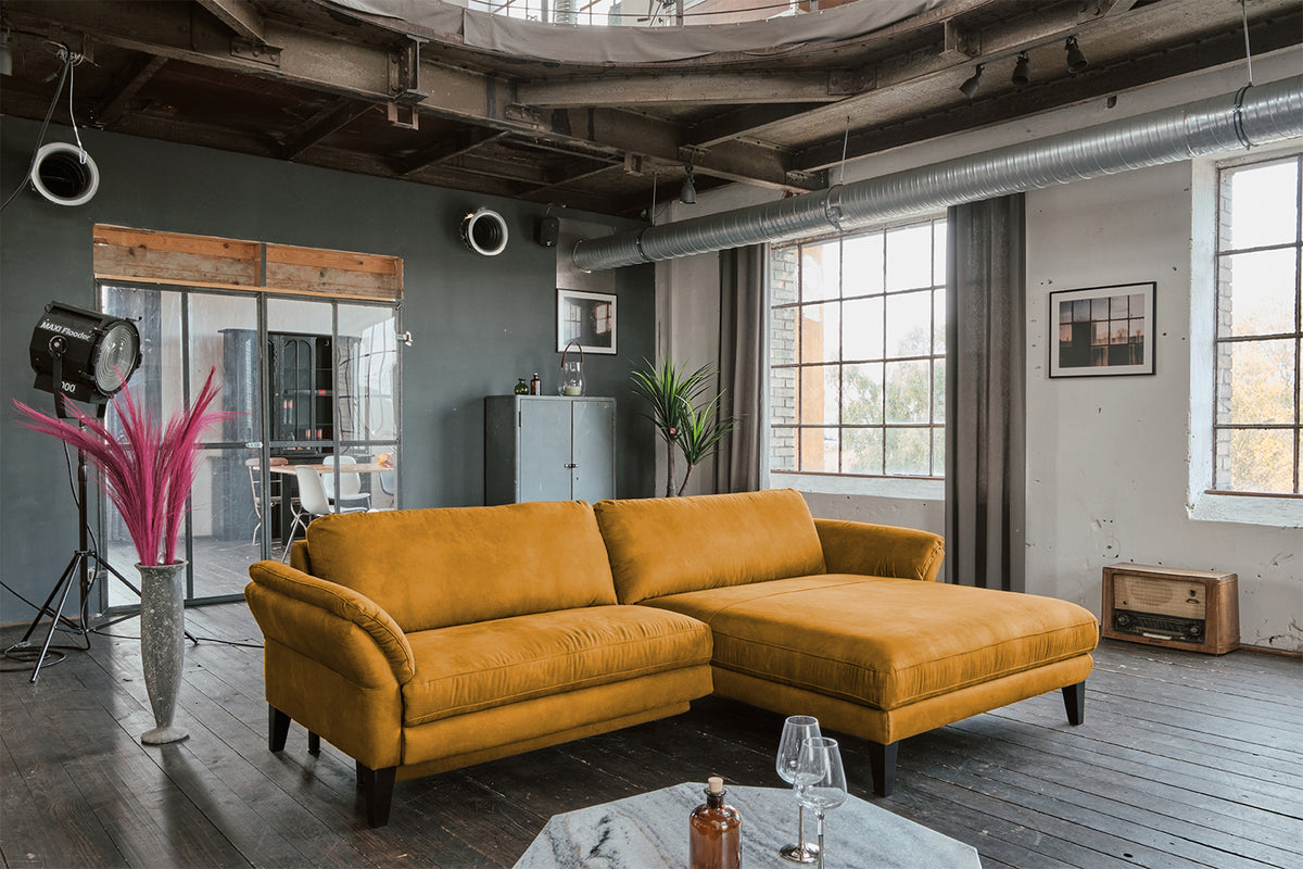 KAWOLA Sofa MALTA Ecksofa Stoff gold, Rechts, Mit Kopfstütze, Ohne Komfortfunktion
