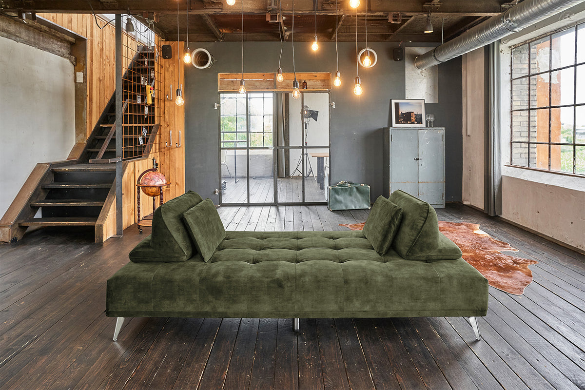 KAWOLA Sofa WIOLO Schlafsofa Daybed velvet moosgrün