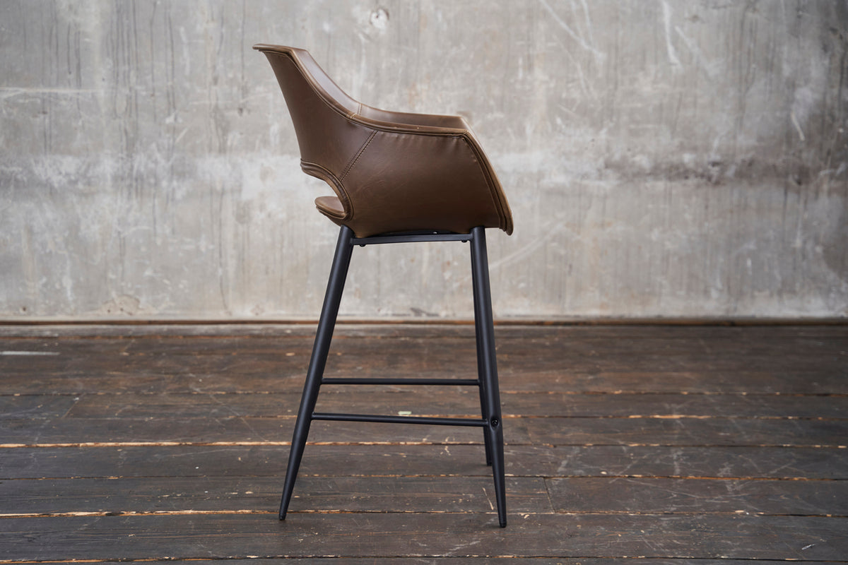 KAWOLA Thekenhocker ZAJA Barstuhl Sitzhöhe 65 cm Kunstleder dunkelbraun