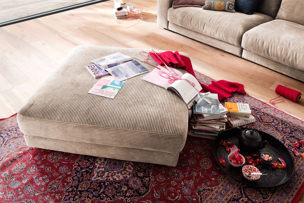 B-Ware KAWOLA Big Hocker MADELINE Polsterhocker Cord taupe