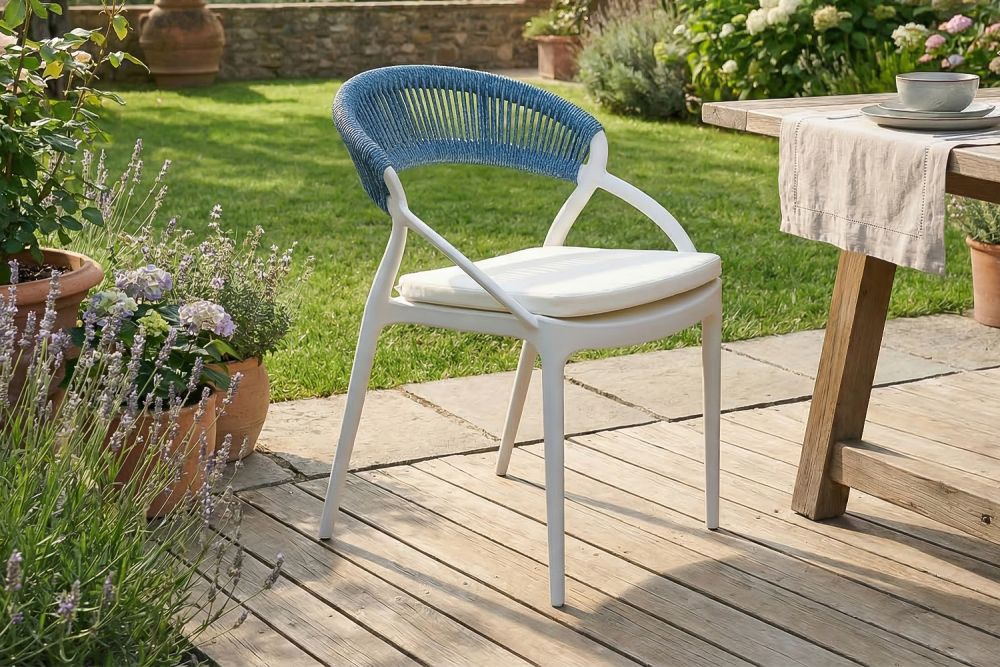 KAWOLA Gartenstuhl KISO Outdoor weiß mit Kissen Rückenlehne Rope dunkelblau